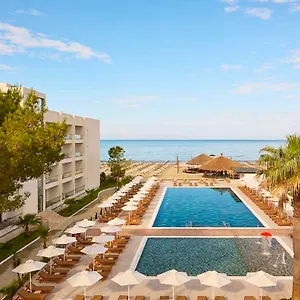 4* Курортный комплекс Sol Tropikal